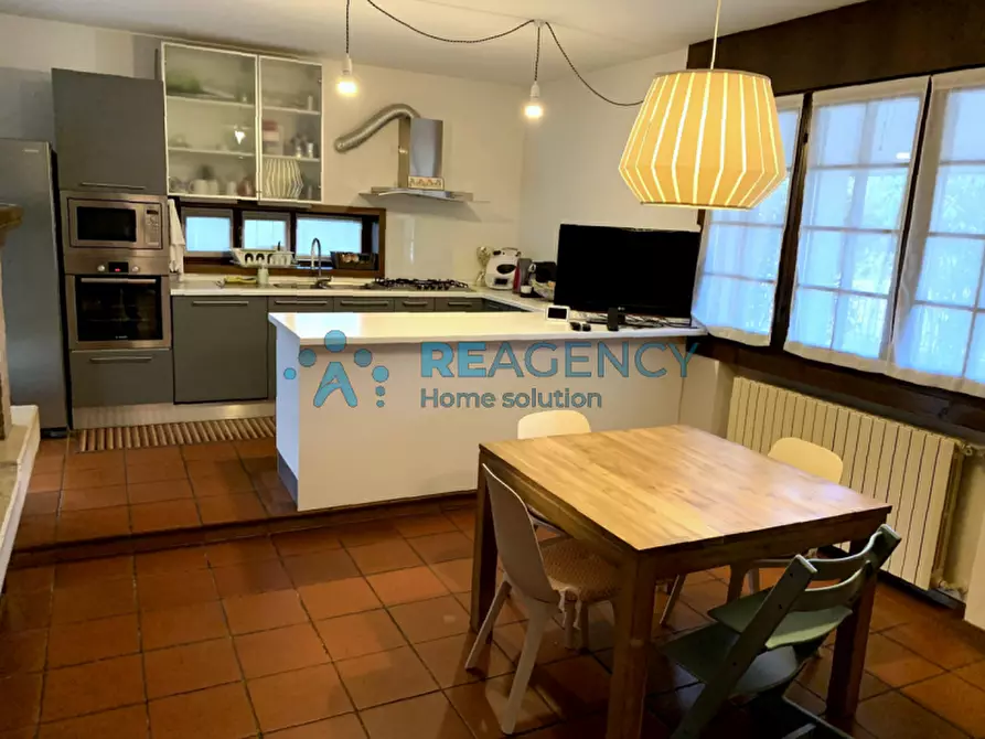 Immagine 2 di Casa bifamiliare in vendita  a Quinto Vicentino