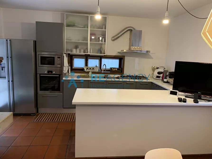 Immagine 3 di Casa bifamiliare in vendita  a Quinto Vicentino