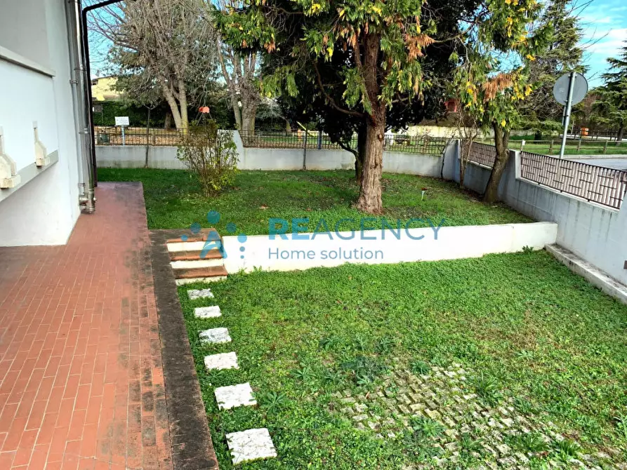 Immagine 7 di Casa bifamiliare in vendita  a Quinto Vicentino