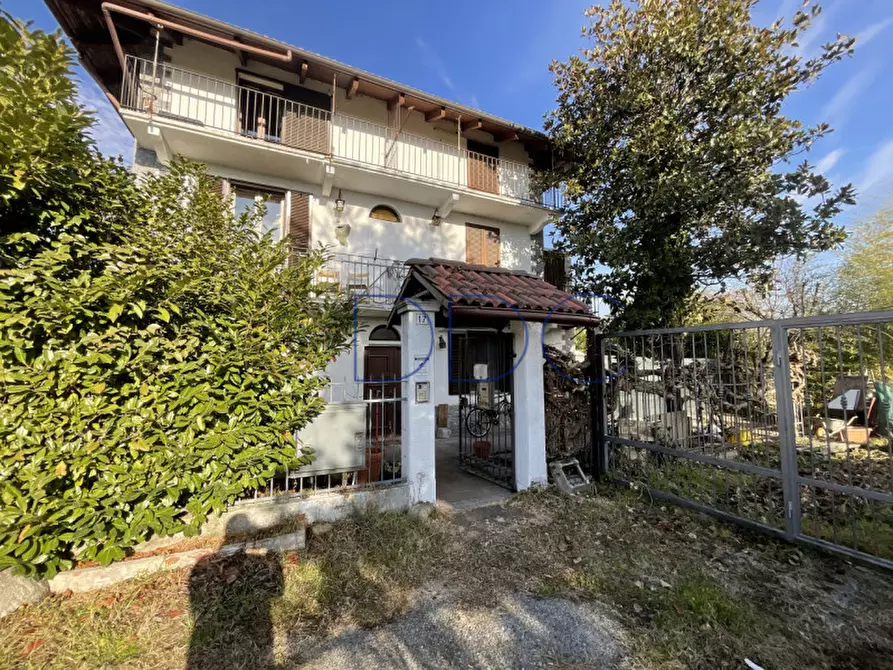 Immagine 1 di Appartamento in vendita  in Via Galileo Ferraris 17 a Rivarolo Canavese