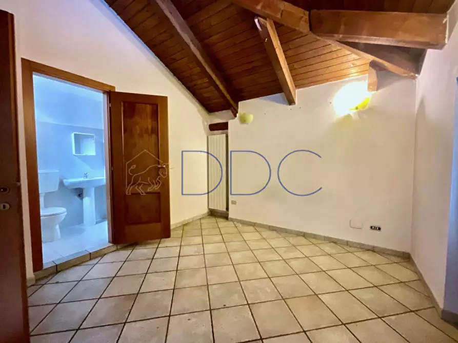 Immagine 16 di Appartamento in vendita  in Via Galileo Ferraris 17 a Rivarolo Canavese