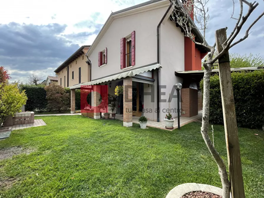 Immagine 1 di Casa trifamiliare in vendita  in Campo giochi Don Cagnin a Carbonera