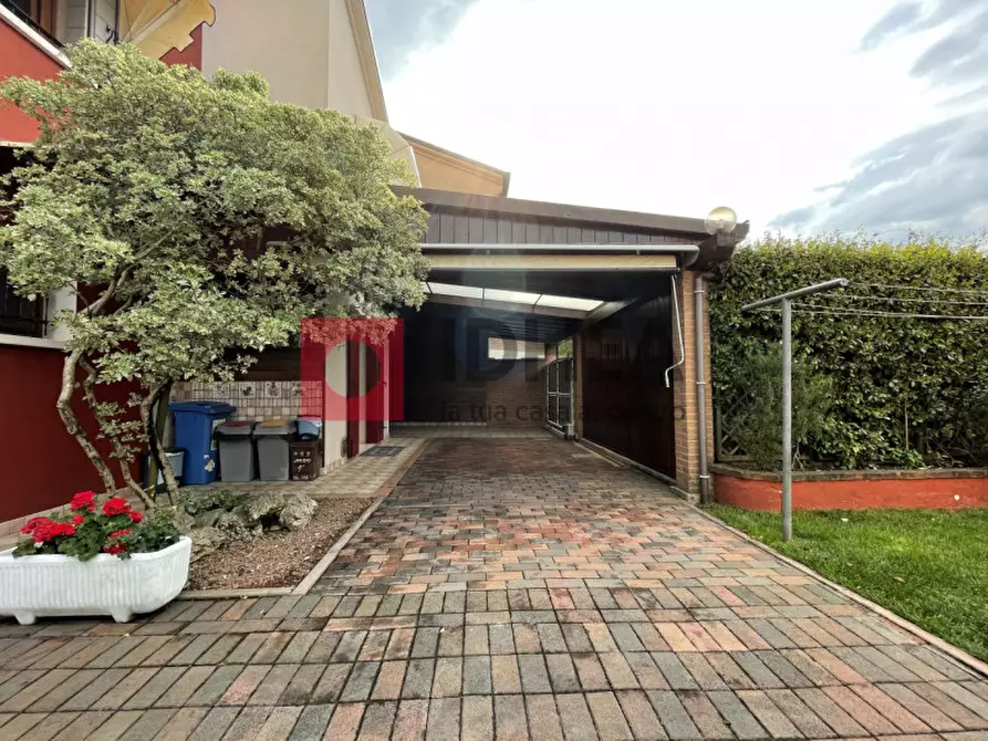Immagine 6 di Casa trifamiliare in vendita  in Campo giochi Don Cagnin a Carbonera