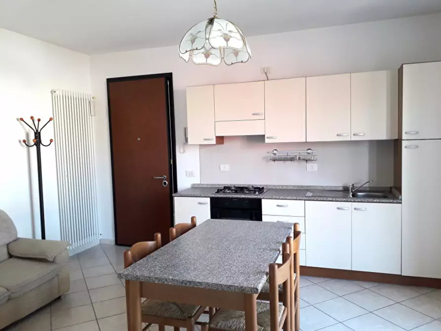 Immagine 1 di Appartamento in vendita  a Badia Polesine