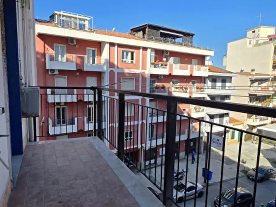 Immagine 10 di Appartamento in vendita  in Via Risorgimento,154 a Milazzo