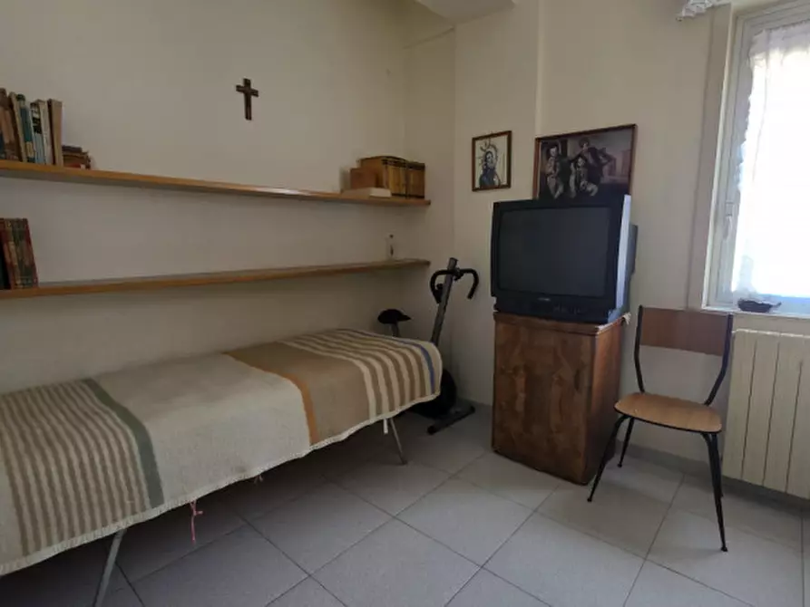 Immagine 19 di Appartamento in vendita  in Via Risorgimento,154 a Milazzo