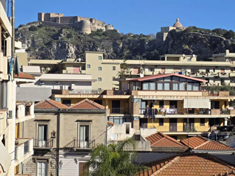 Immagine 28 di Appartamento in vendita  in Via Risorgimento,154 a Milazzo