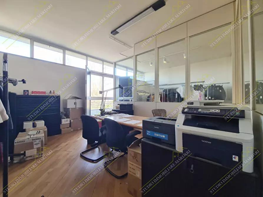 Immagine 16 di Ufficio in vendita  in Strada per Cognento 138 a Modena