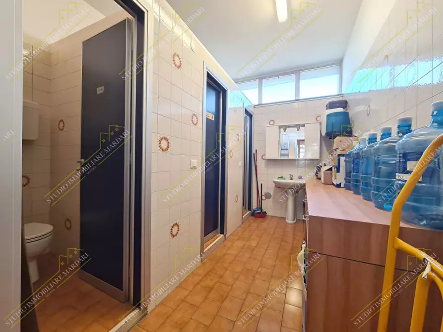 Immagine 21 di Ufficio in vendita  in Strada per Cognento 138 a Modena