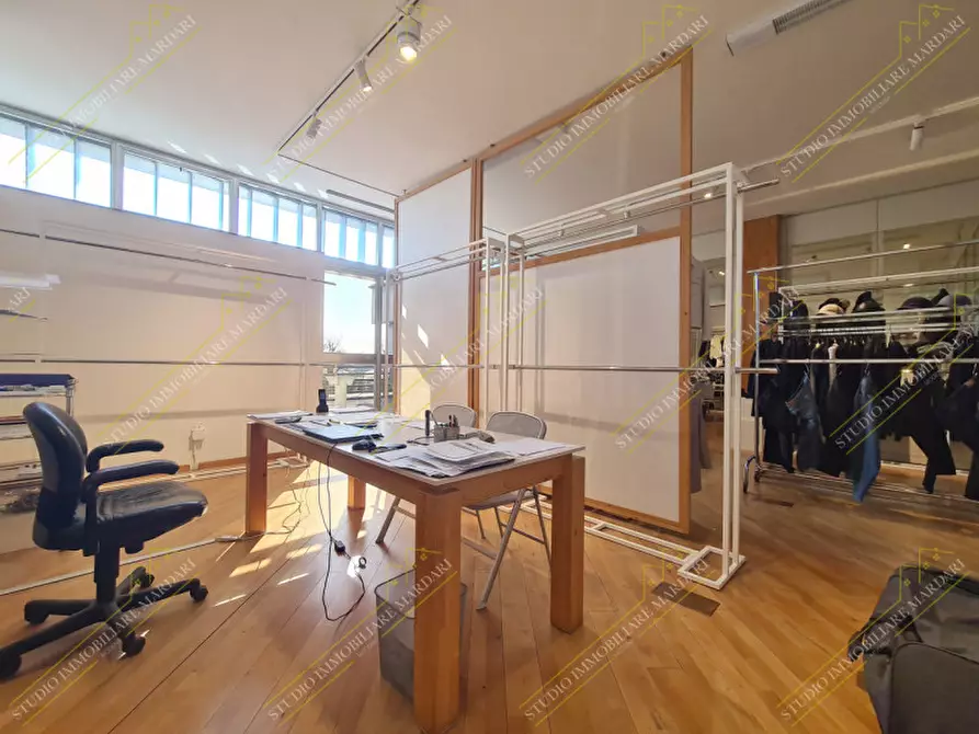 Immagine 36 di Ufficio in vendita  in Strada per Cognento 138 a Modena