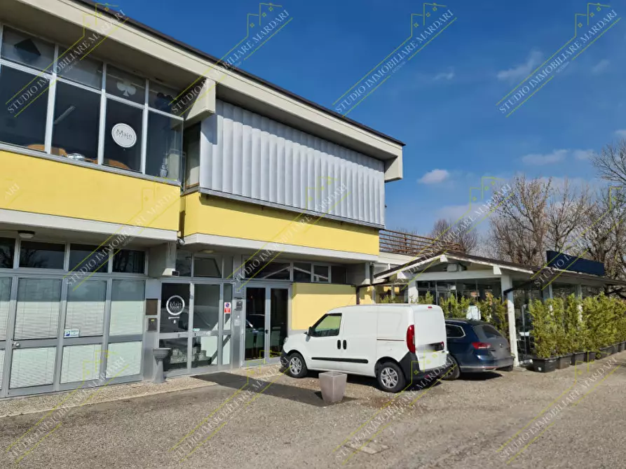 Immagine 41 di Ufficio in vendita  in Strada per Cognento 138 a Modena