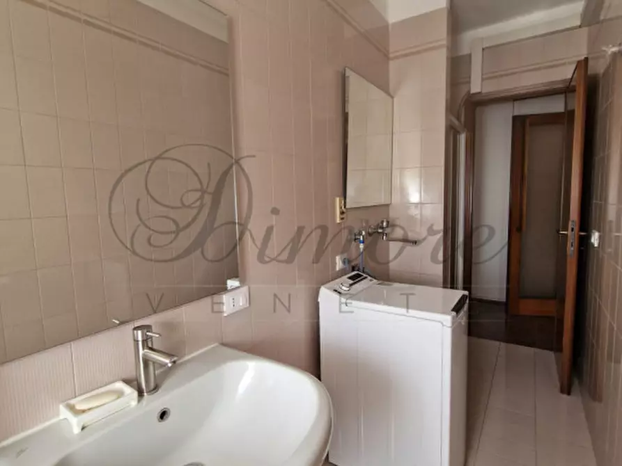 Immagine 4 di Appartamento in vendita  in Via Luigi Mariutto a Mirano