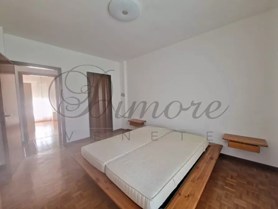 Immagine 7 di Appartamento in vendita  in Via Luigi Mariutto a Mirano