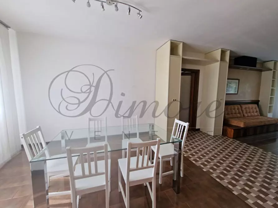 Immagine 11 di Appartamento in vendita  in Via Luigi Mariutto a Mirano