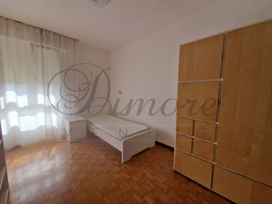 Immagine 13 di Appartamento in vendita  in Via Luigi Mariutto a Mirano