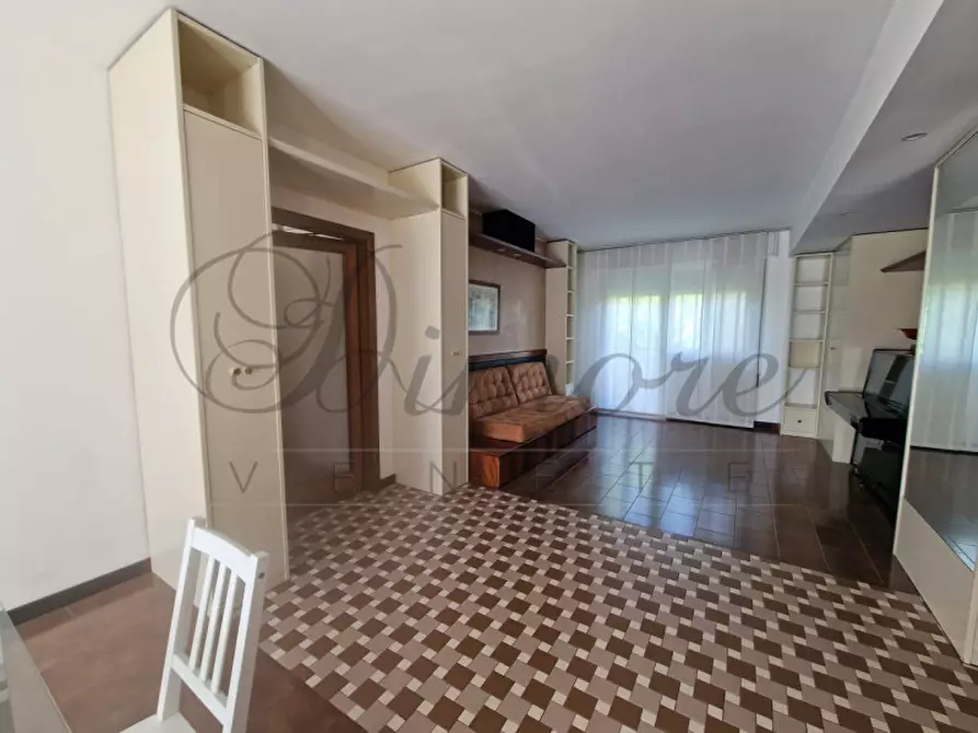 Immagine 19 di Appartamento in vendita  in Via Luigi Mariutto a Mirano