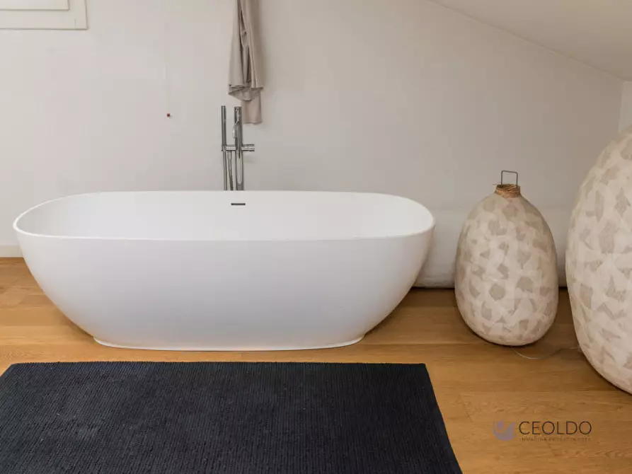 Immagine 34 di Attico in vendita  in via Toscanini a Santa Maria Di Sala