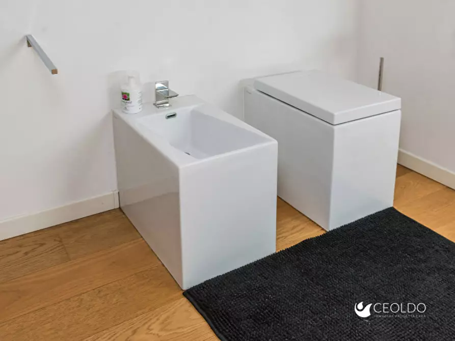 Immagine 35 di Attico in vendita  in via Toscanini a Santa Maria Di Sala