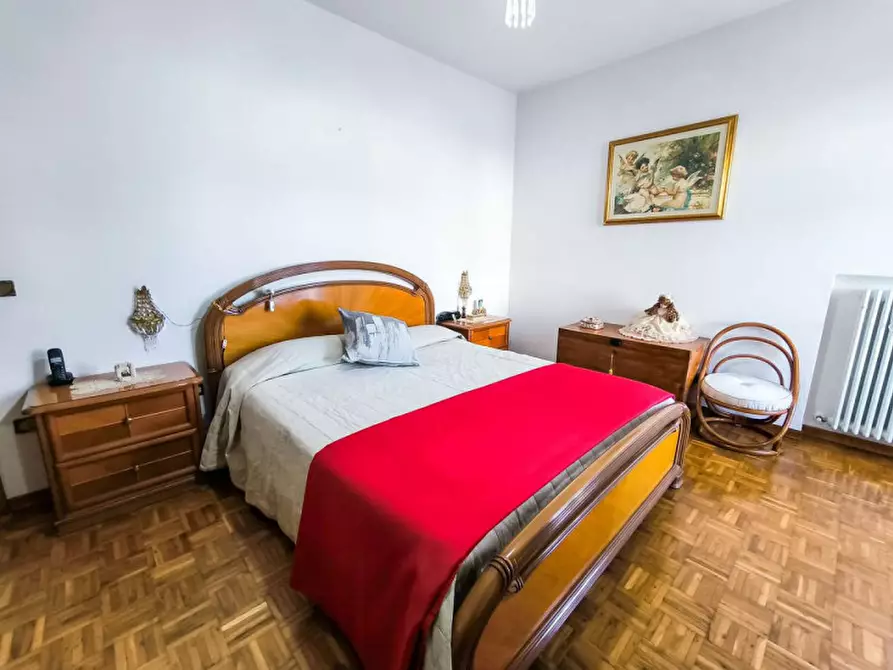 Immagine 11 di Appartamento in vendita  in Via 1° Maggio a Piandimeleto