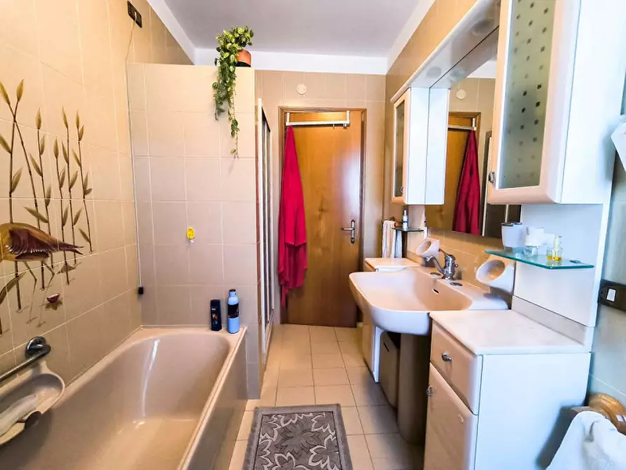 Immagine 17 di Appartamento in vendita  in Via 1° Maggio a Piandimeleto