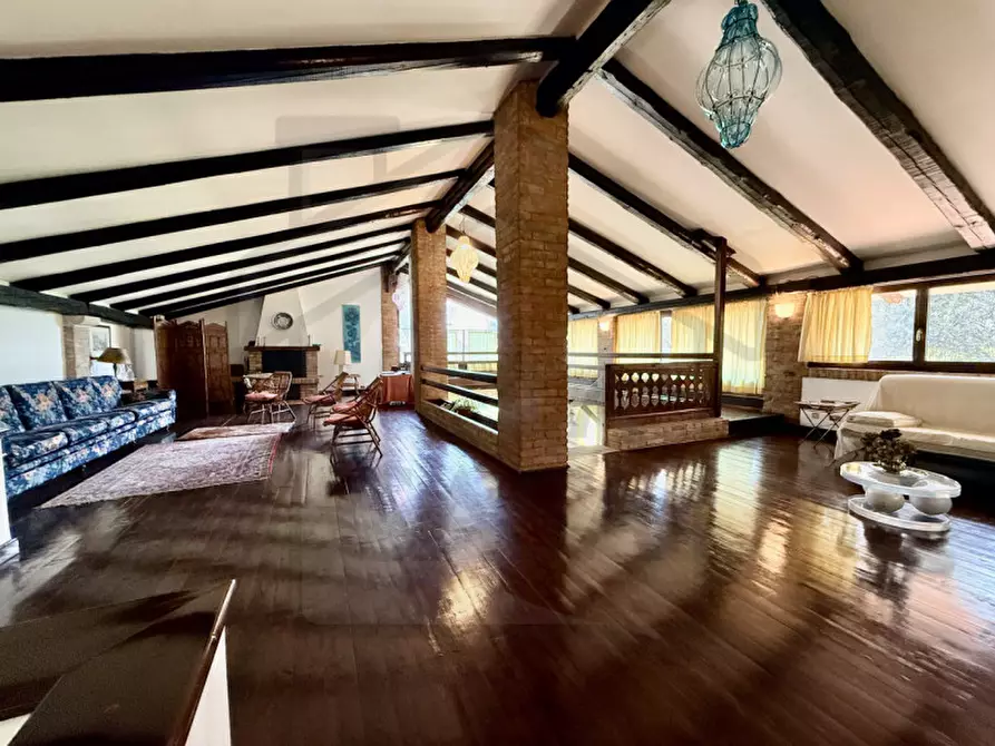 Immagine 41 di Villa in vendita  in Via Pozzoveggiani a Padova