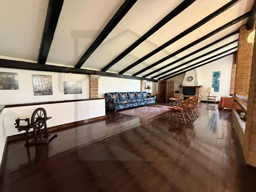 Immagine 42 di Villa in vendita  in Via Pozzoveggiani a Padova