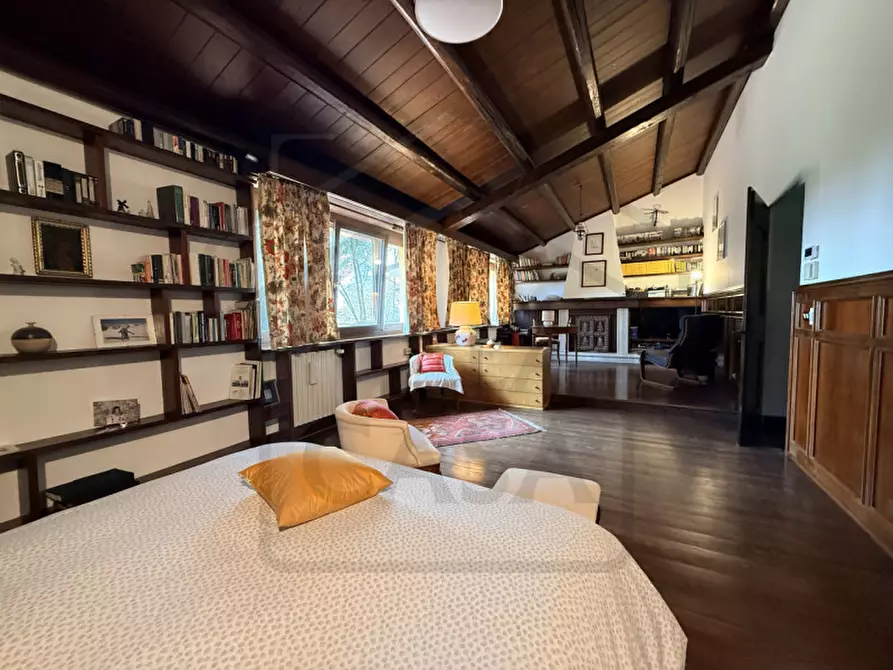 Immagine 44 di Villa in vendita  in Via Pozzoveggiani a Padova