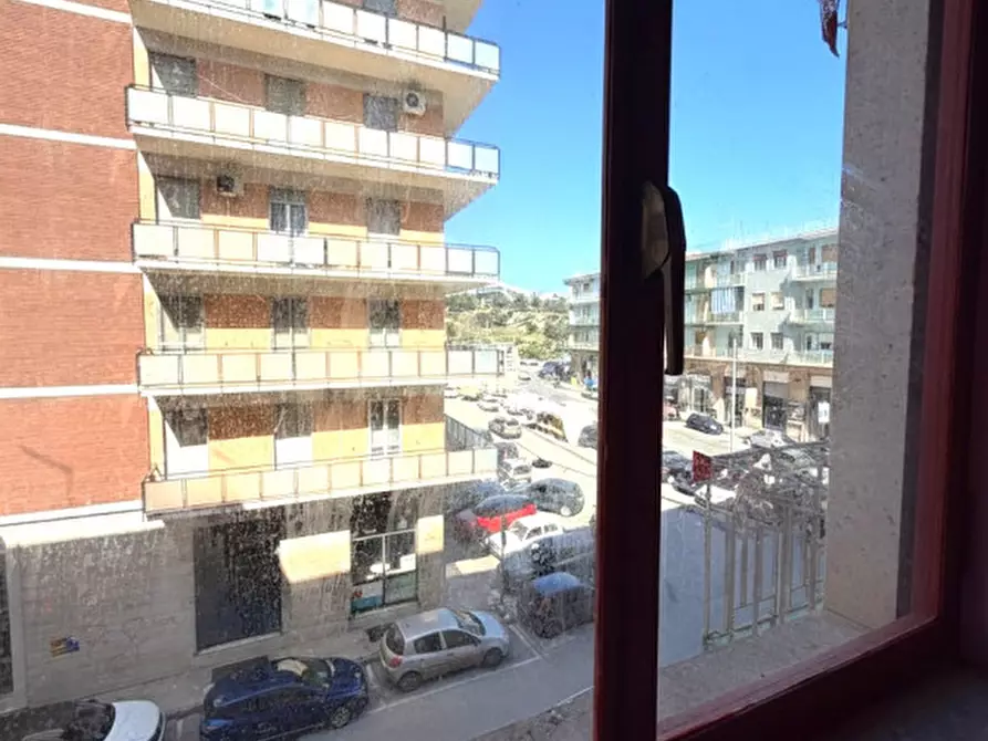 Immagine 15 di Appartamento in vendita  in via Torino 103 a Siracusa