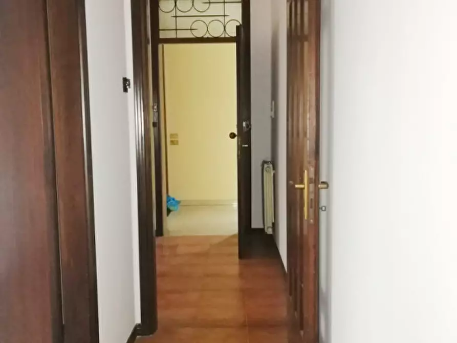 Immagine 5 di Appartamento in vendita  a Rovigo