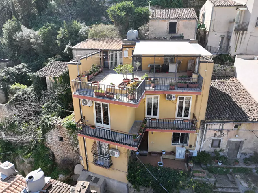 Immagine 27 di Casa indipendente in vendita  in via incatasciato 42 a Modica