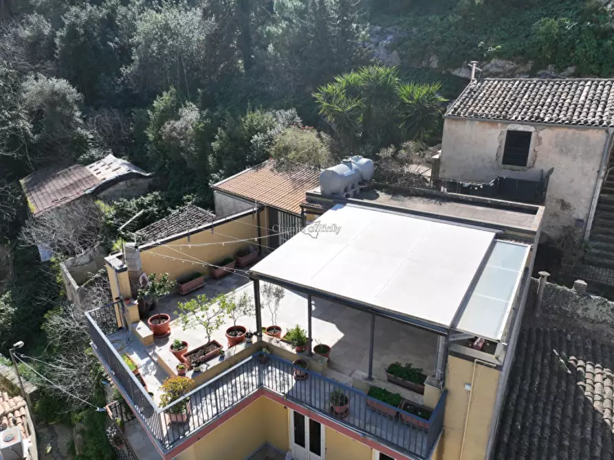 Immagine 32 di Casa indipendente in vendita  in via incatasciato 42 a Modica