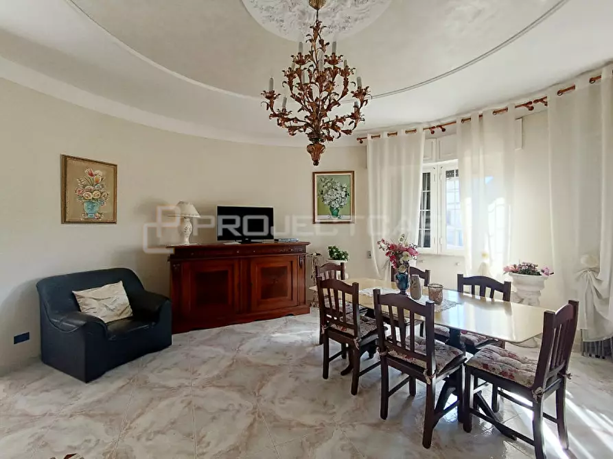 Immagine 4 di Villa in vendita  in via Santa Lucia 44 a Scorrano