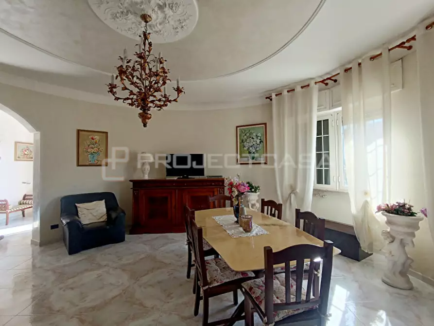 Immagine 5 di Villa in vendita  in via Santa Lucia 44 a Scorrano