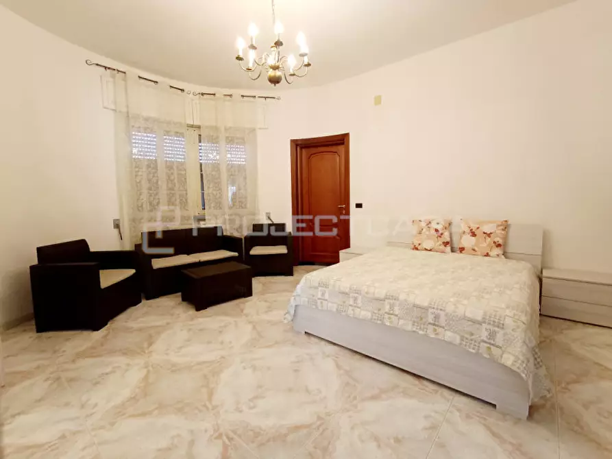 Immagine 18 di Villa in vendita  in via Santa Lucia 44 a Scorrano