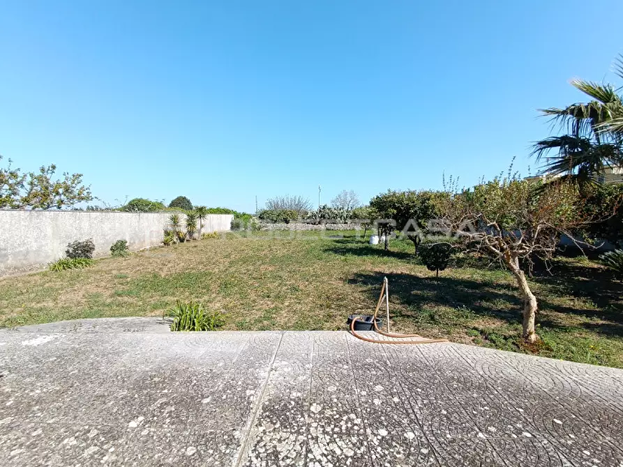 Immagine 21 di Villa in vendita  in via Santa Lucia 44 a Scorrano