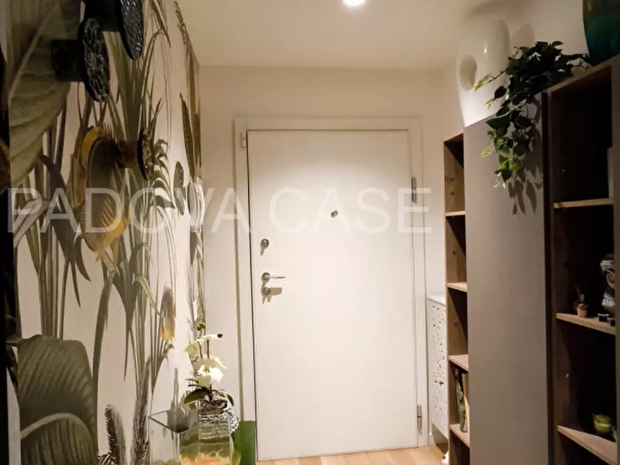 Immagine 17 di Appartamento in vendita  in VIA SAVONAROLA a Padova