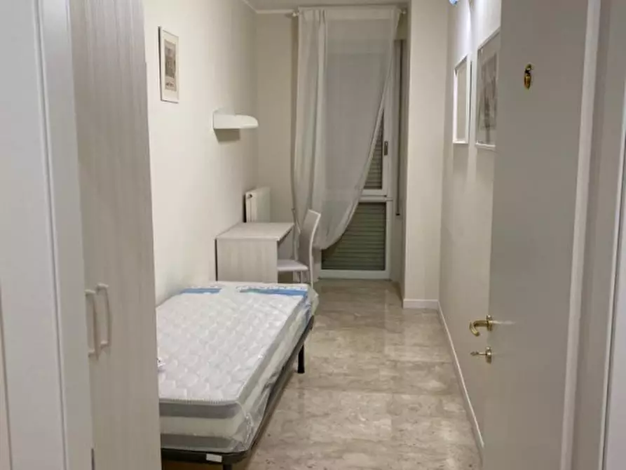 Immagine 3 di Camera in affitto  in PIAZZA ALCIDE DE GASPERI – STANZA - RIF. 2524 a Padova