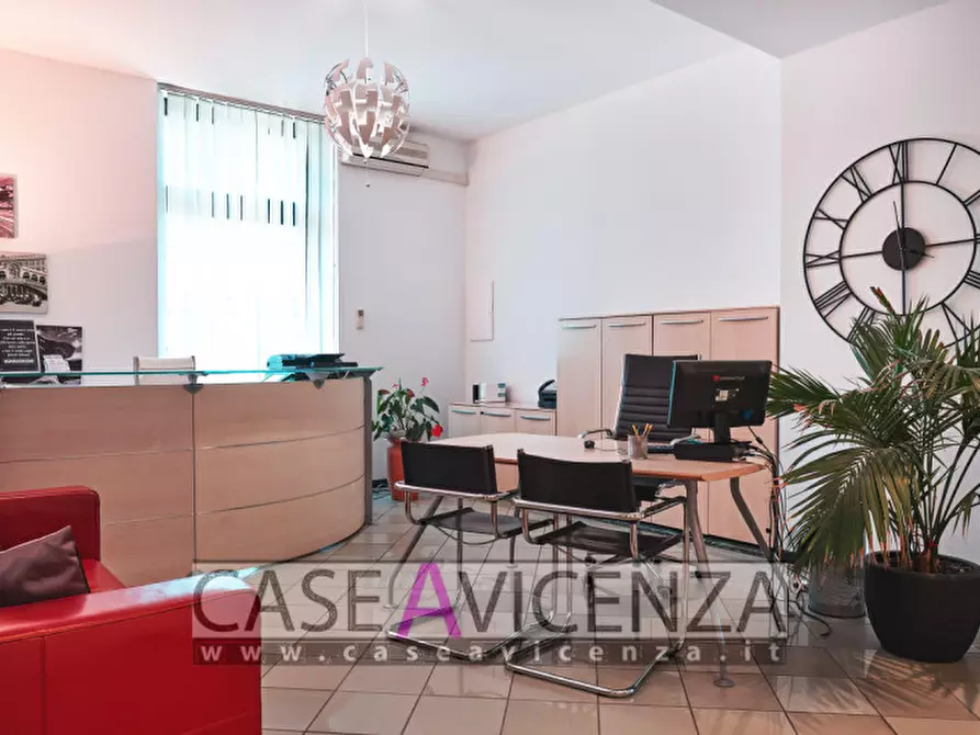 Immagine 2 di Villa in vendita  in via roma a Grisignano Di Zocco