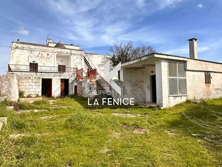 Immagine 1 di Rustico / casale in vendita  in contrada figazzano a Cisternino