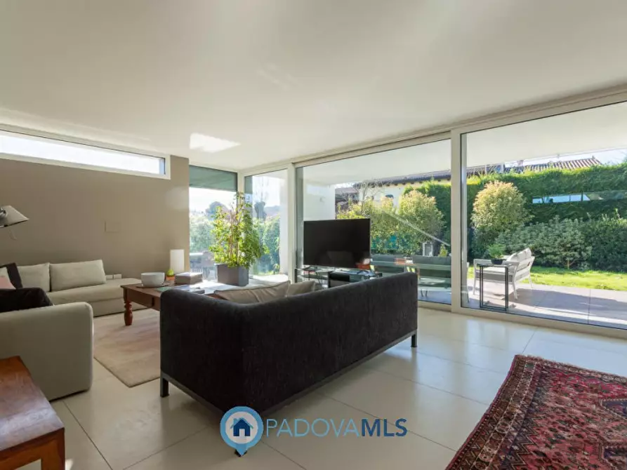 Immagine 12 di Villa in vendita  in Via Cappello, 1 a Noventa Padovana