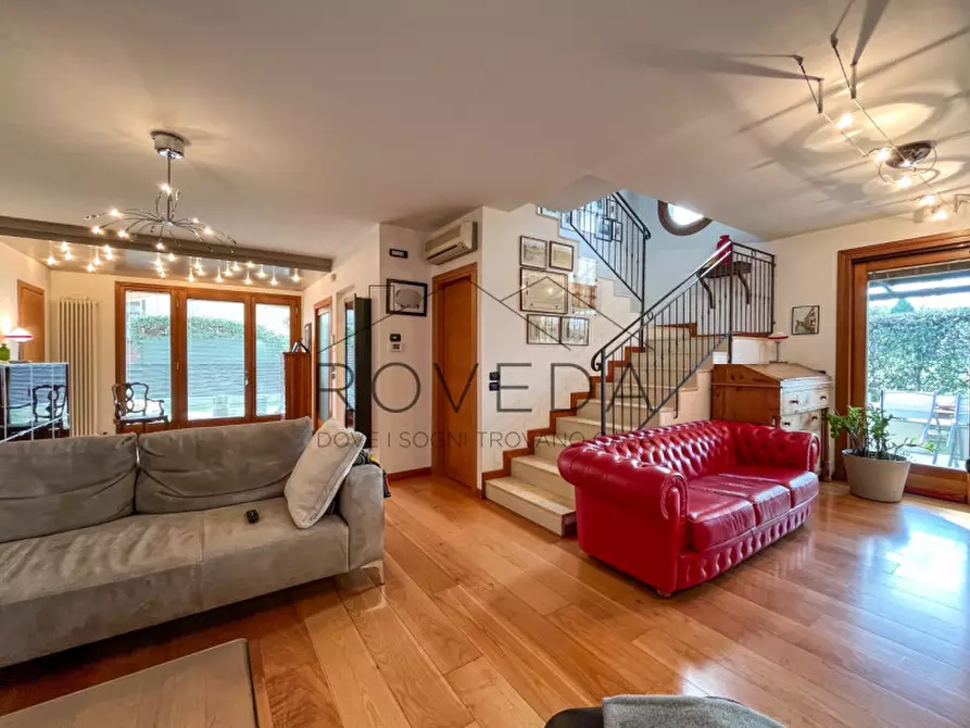 Immagine 7 di Casa bifamiliare in vendita  in Via Basse a Casier