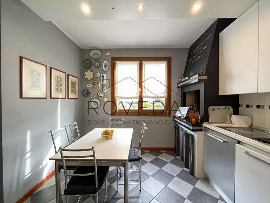 Immagine 11 di Casa bifamiliare in vendita  in Via Basse a Casier