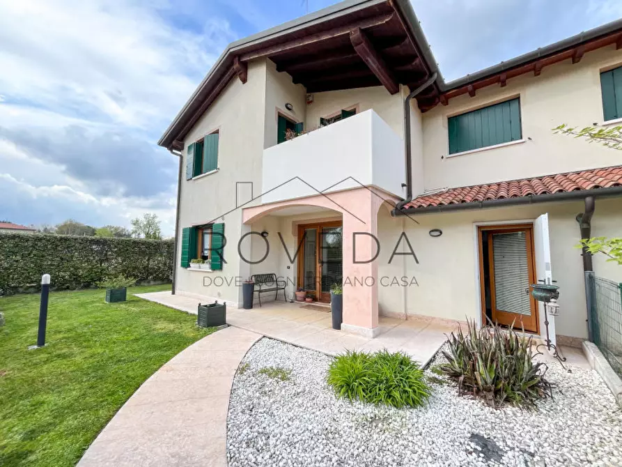 Immagine 36 di Casa bifamiliare in vendita  in Via Basse a Casier