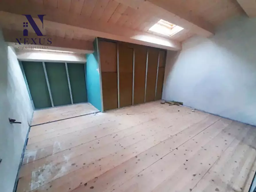 Immagine 10 di Appartamento in vendita  in Via del Torrente a Fano