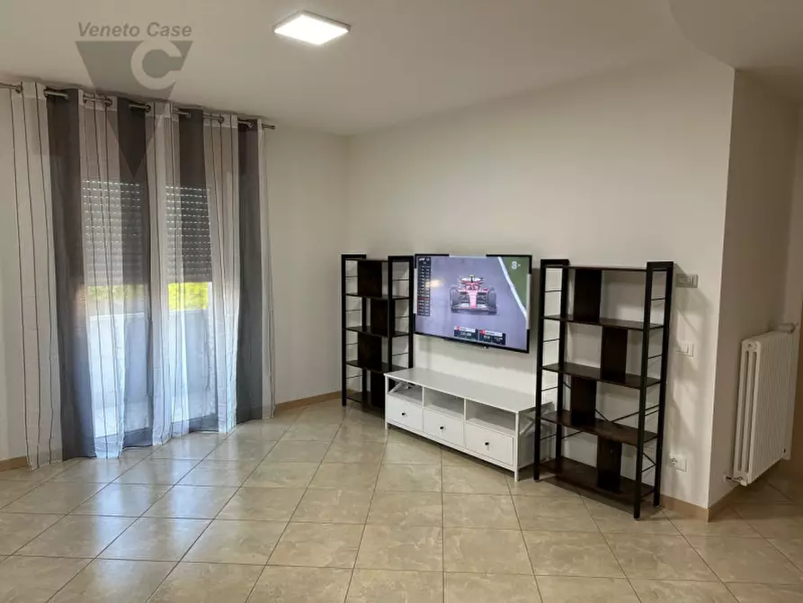 Immagine 4 di Camera in affitto  a Padova