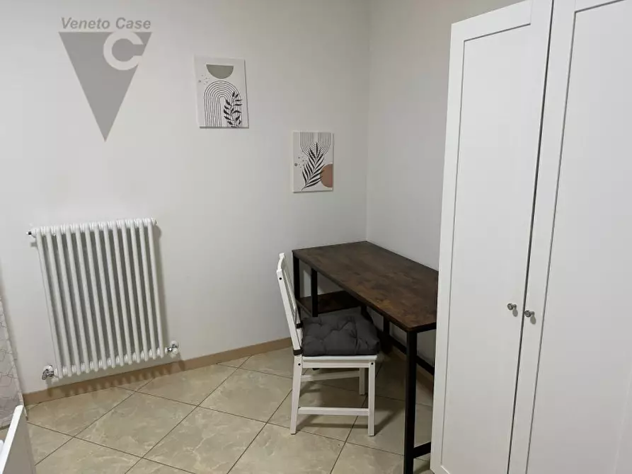 Immagine 7 di Camera in affitto  a Padova
