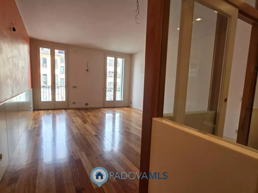 Immagine 1 di Appartamento in vendita  in Piazza dei Signori, 7 a Padova