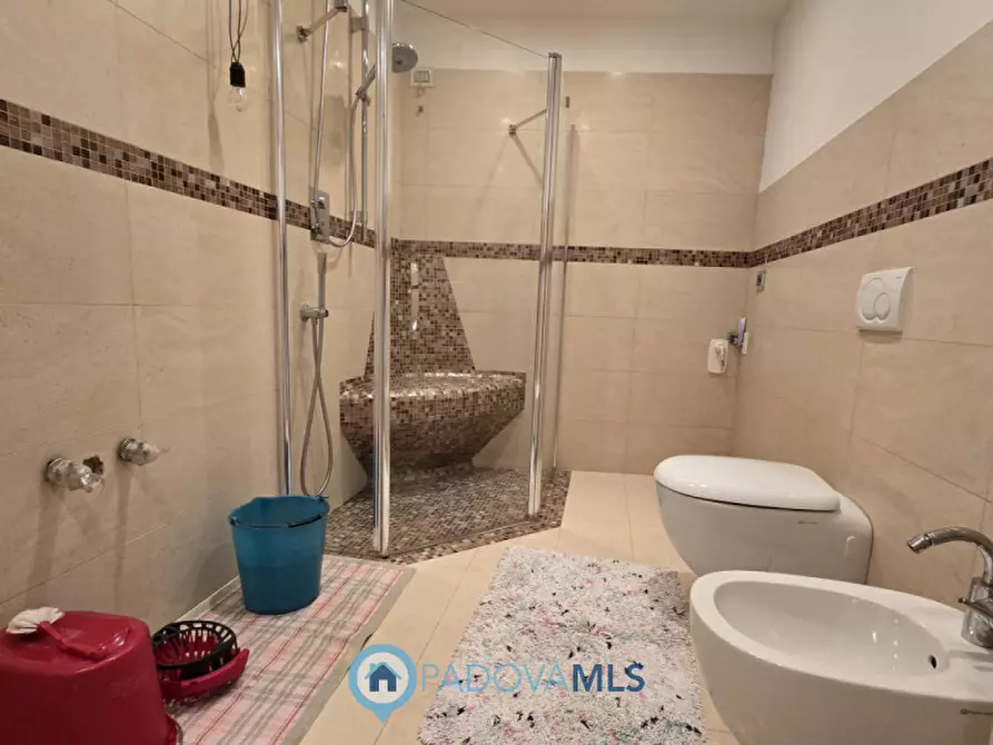 Immagine 11 di Appartamento in vendita  in Piazza dei Signori, 7 a Padova