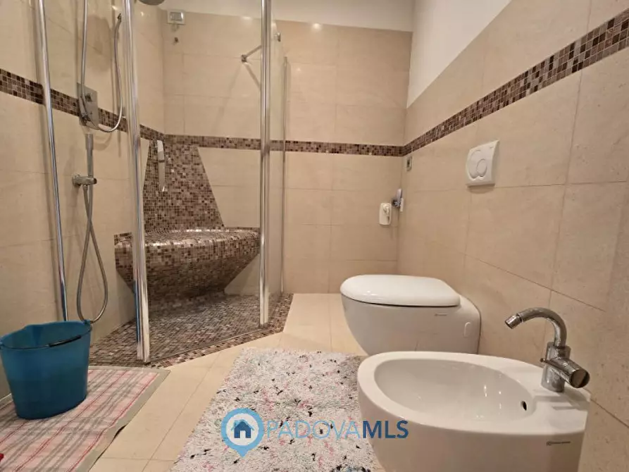 Immagine 13 di Appartamento in vendita  in Piazza dei Signori, 7 a Padova