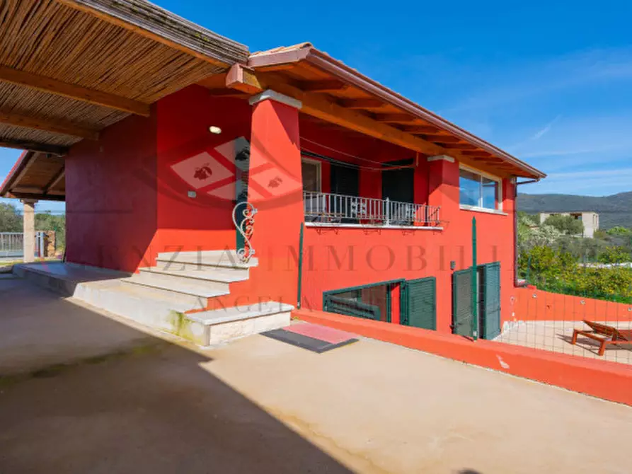 Immagine 9 di Casa indipendente in vendita  a Torpè